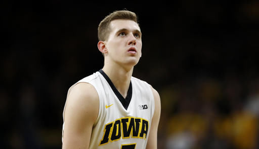 Nebraska Iowa Basketball
